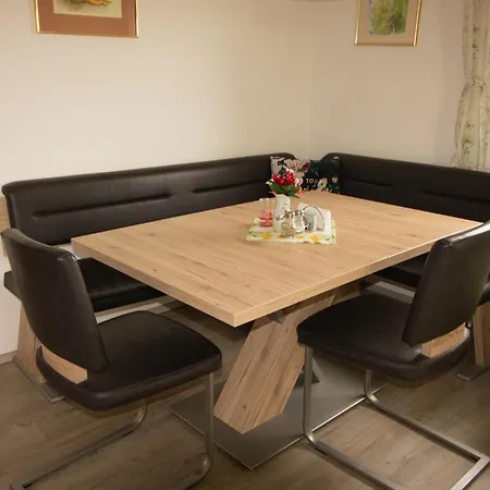 Ernas * Aschbach bei Furstenfeld